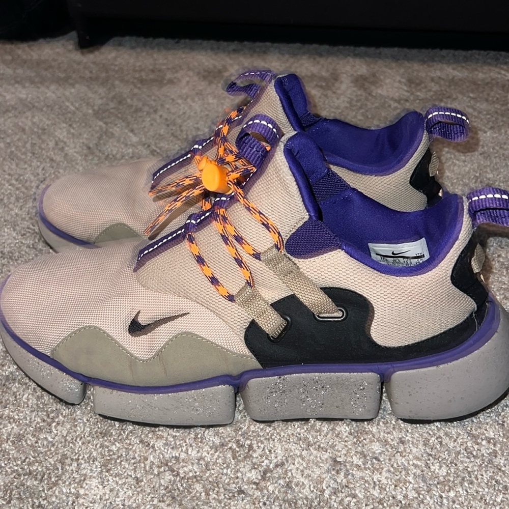 Nike Tan and Purple Sneakers